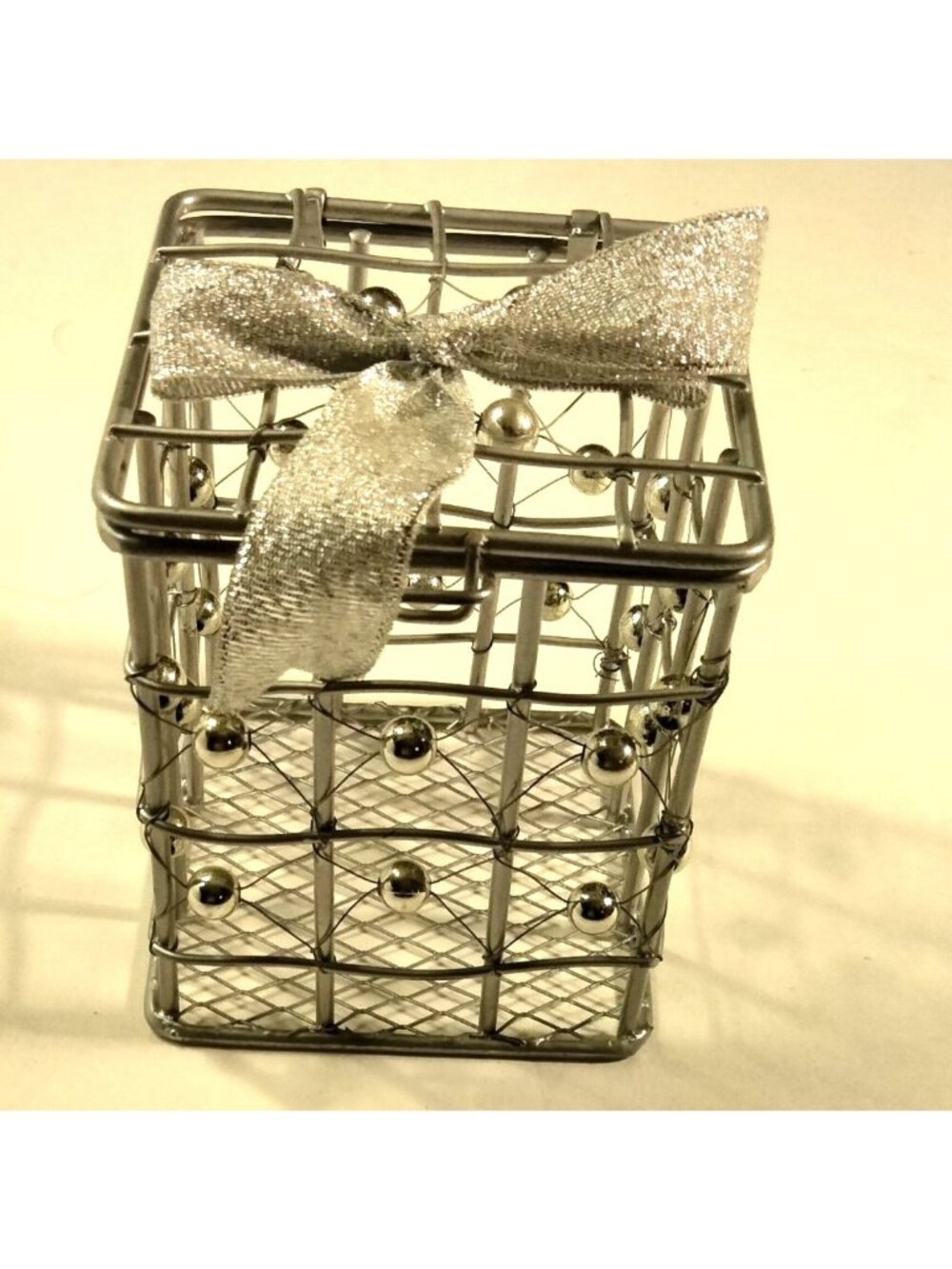 Silver Metal Wire Basket Beaded Gift Box hinged Lid Wedding Anniversary